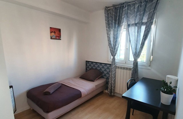 Single room with shared bathroom