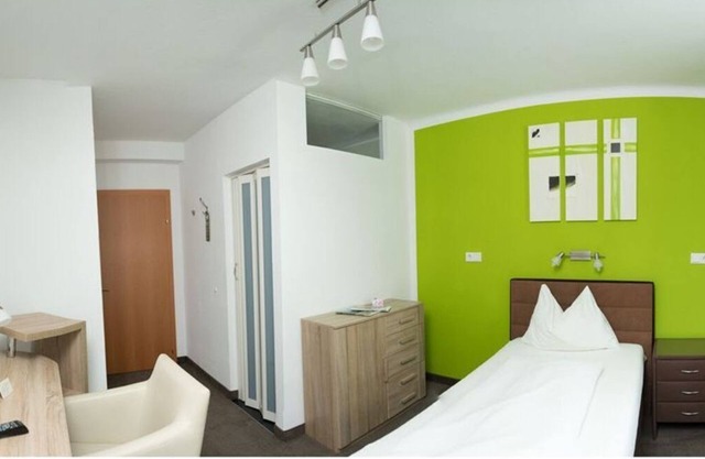 Single Room - Pension Irlingerhof *