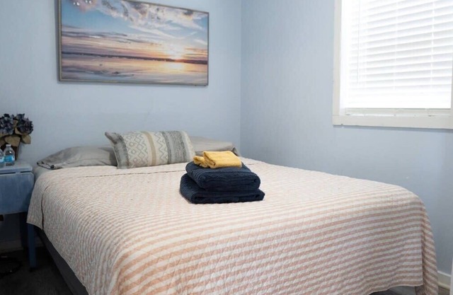 Sister Lake Cottages - Unit 2