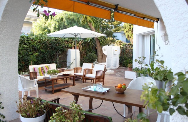 Sitges villa just 2 minutes walk from the beach.
