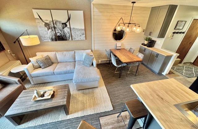 Ski in Ski out, 1 Bed plus Loft, BEST VIEWS IN LUTSEN!