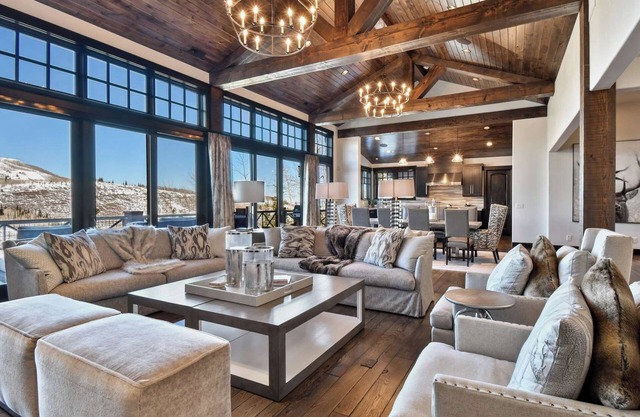 Ski-in Ski-out Deer Valley | Hot Tub, Fire Pit, Views | Silver Sun by AvantStay