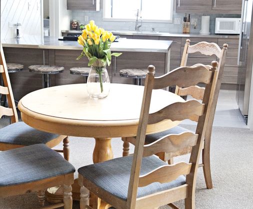 Ski-In Ski-Out - MARCH & APRIL Dates Still Available - Rates Negotiable!