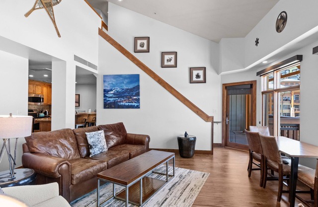 Ski-in/Ski-out, Pools, Hot Tubs, Ski Valet, Fitness Room, Fire Pits, Kitchen