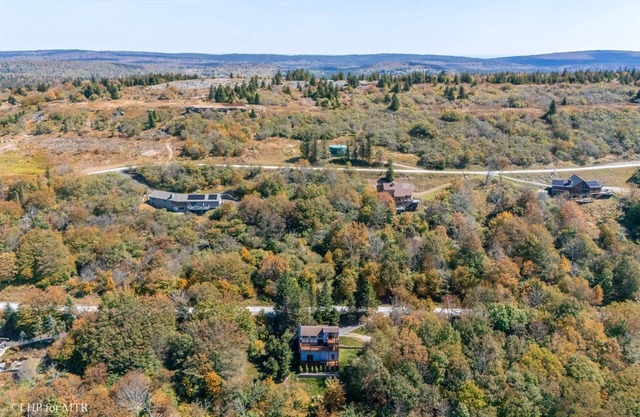 Sky Ridge - 1901 Mountainside RoadnnSky Ridge - Stunning Mountain Top Views, Hot Tub