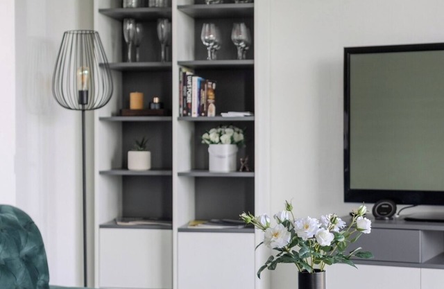 Skyline 1 BD Apartment by Hostlovers