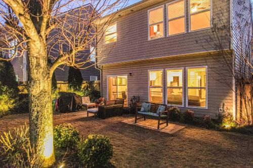 Sleeps 10 Near I-85 4br Family Stay