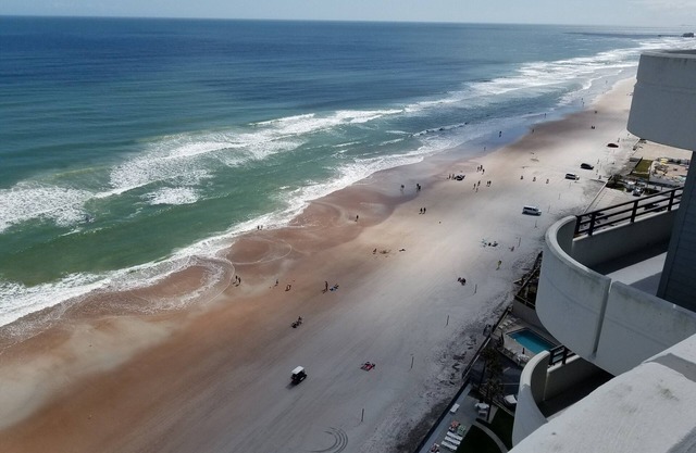 SLEEPS 12, OCEANFRONT 3BR 3 BATH 2 STORY PENTHOUSE