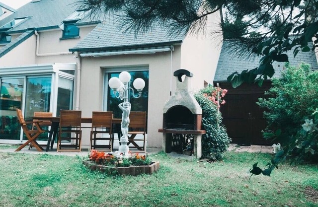 Sleeps 8 people - ST Germain/Ay Plage