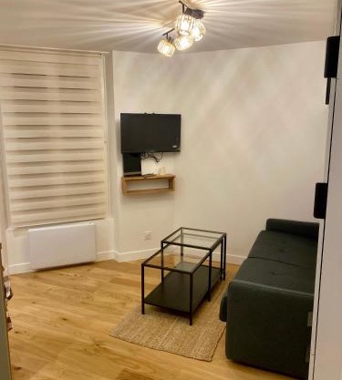 Small comfy studio in Paris