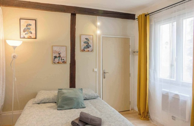 Small studio downtown