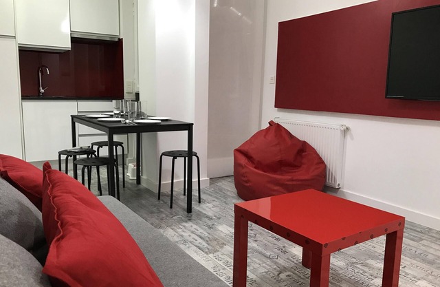 Smart Tech Plaza Apartment