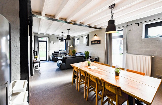Smishoeve, holiday home with camping-pod