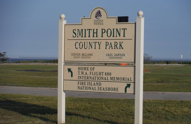 Smith Point Ocean Breeze, Cape charm with Modern Twist in bayside community