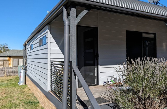 Snow-Berri is a 2 bedroom apartment