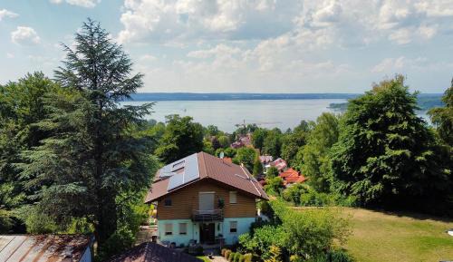Snug Stays 3 - Traumhafter Seeblick, 2 Zi Apartment, Garten & Terrasse