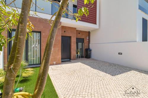 Sodade House