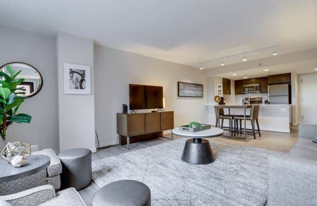 Sojourn |Courtland Towers | Great Views