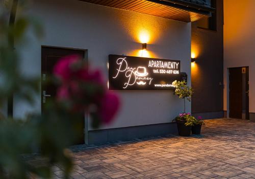 Solina Bóbrka Apartamenty PanDamazy 530-487-636z widokiem na kamieniołom i Zalew Myczkowiecki