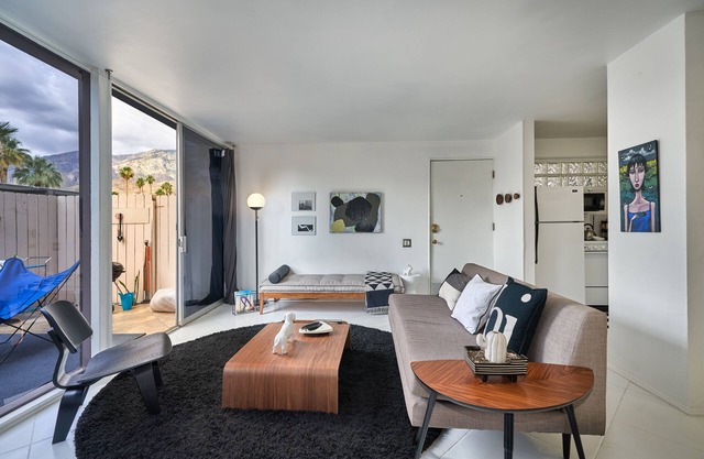 Some like it Hot: @ the Ocotillo Lodge Bungalow