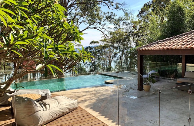 Songbird Luxury Getaway