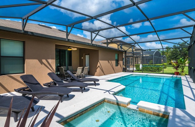 South Facing 5 bed/4 bath Home/Cypress Dream