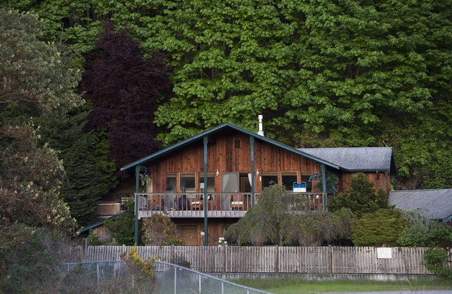 South Whidbey with water view, beach and hiking