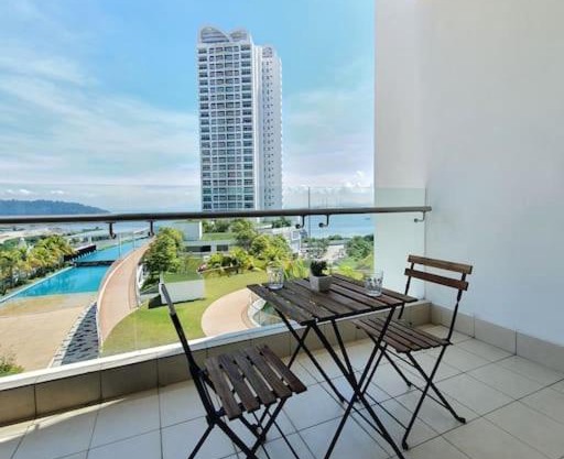 Southbay Seaview Condo A11 #Queensbay #SPICE