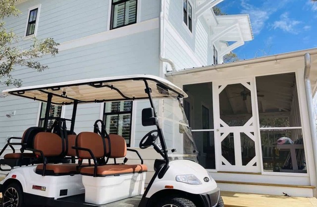 Southern Tides 4BR/4.5BA | Sleeps 14 | Golf Cart