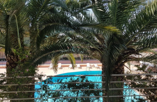 Sozos Inn Hotel