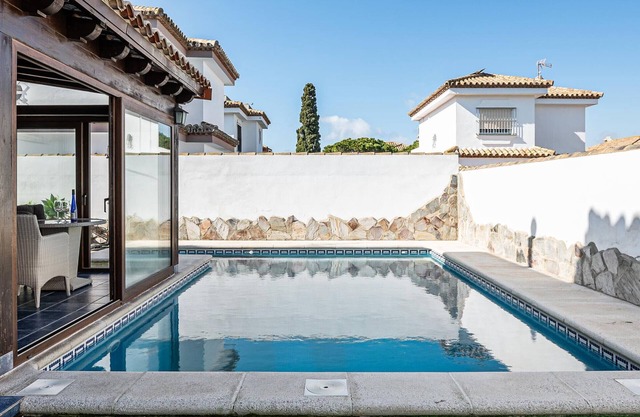 Spacious villa near the beach in Chiclana de la Frontera