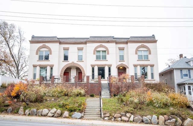 Spacious 1895 Renovated, Historic Townhome
