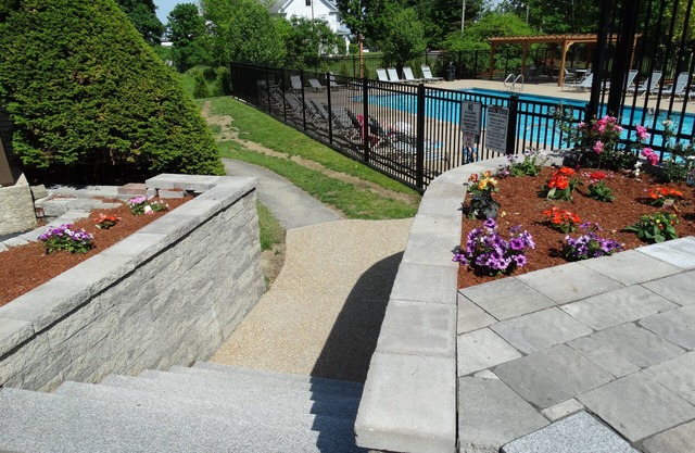 Spacious 2 BDR/2BA Weirs Beach Condo