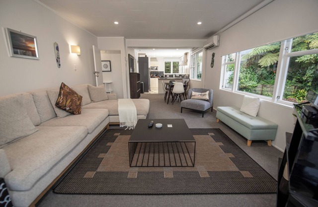 Spacious 3-bedroom apartment in Tauranga with partial inner harbour views