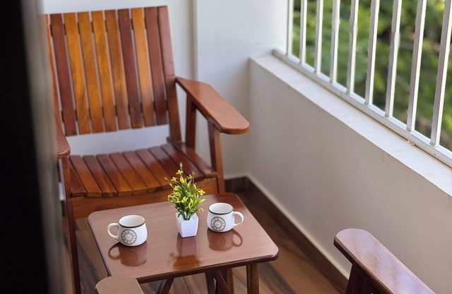 Spacious 4BHK in Wayanad with WiFi, AC, gym & modern amenities