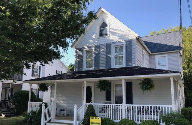 Spacious 4BR Rehoboth Home - Walk to Beach & Boardwalk, Porch & Deck!