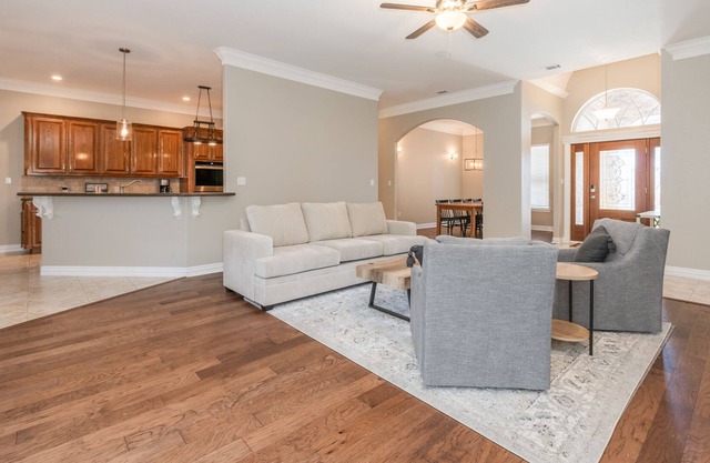 Spacious 5 bedroom Vacation Home
