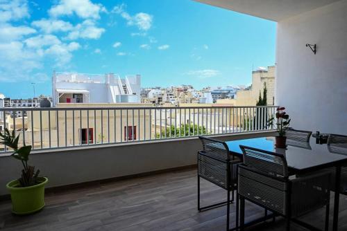 Spacious And Central Mellieha 2bed By Homely !