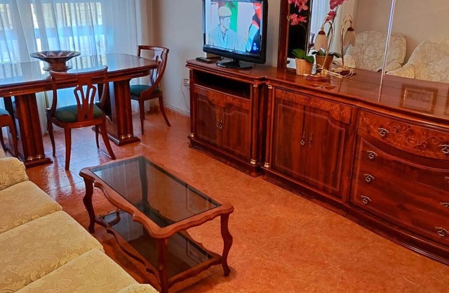 Spacious and clean apartment with two bathrooms