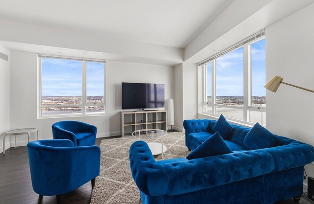 Spacious apartment with water view