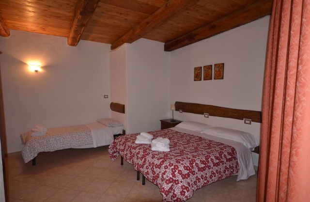 Spacious apartment with two bathrooms