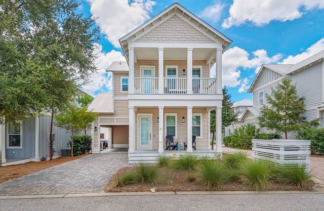 ☀️Spacious Balcony-Luxury 30A-Bikes-Pool-Grayton 91
