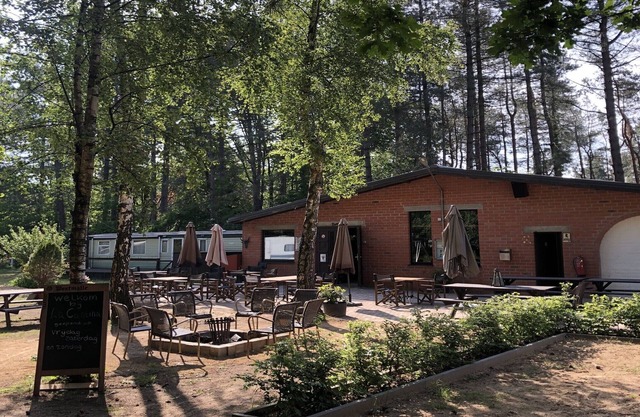 Spacious 6-person chalet in Antwerp