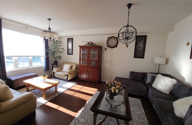 Spacious brand new home with parking 5 minutes to downtown Whitby