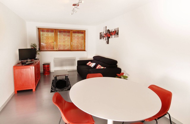 Spacious, bright apartment.