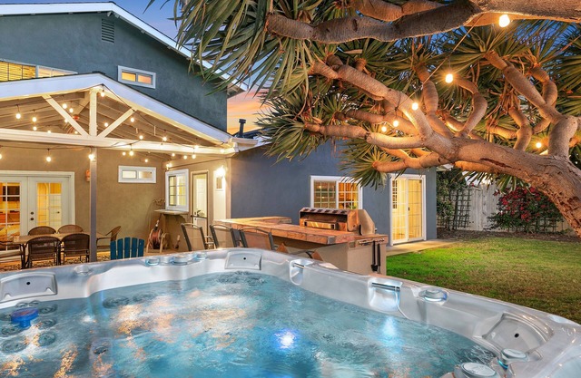 Spacious, Charming, Clean Home Close To The Beach!