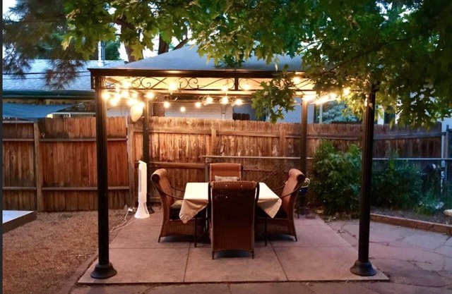 Spacious close to CU and Pearl Street