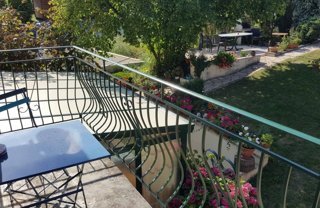 Spacious cottage for 4 people in Longeville les Metz