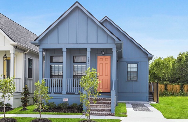 Spacious & Convenient: 3BR w/All Utilities, Minutes from Everything!