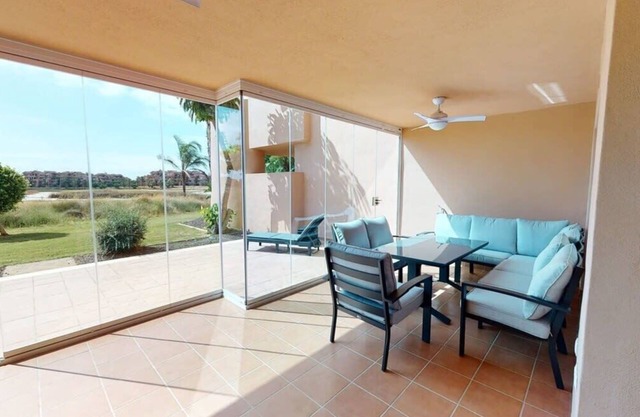 Spacious ground floor apartment - EO2402MM